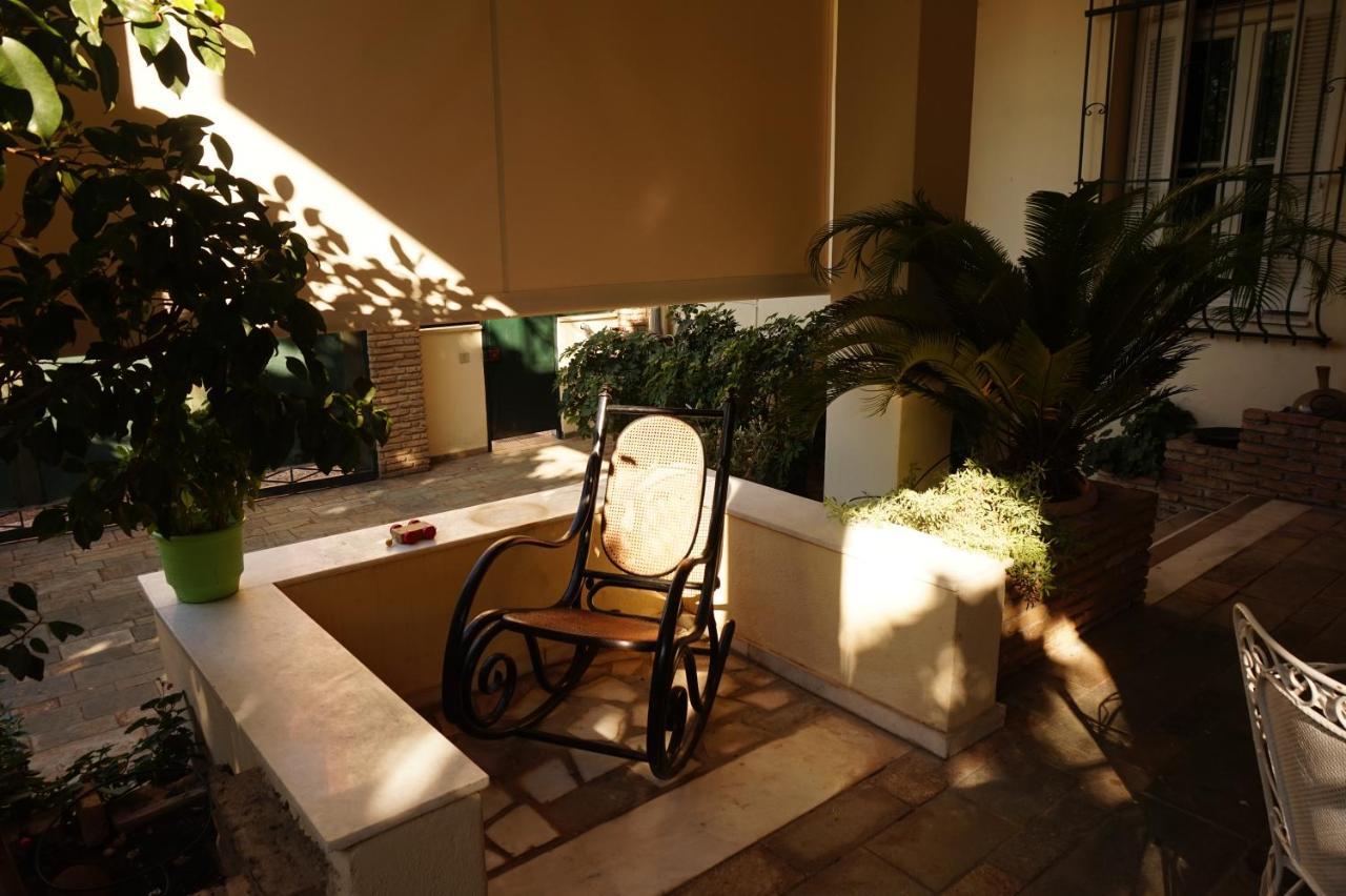 Independent Entrance Apt - 130M2 - Garden - Private Parking Apartment Athens Luaran gambar